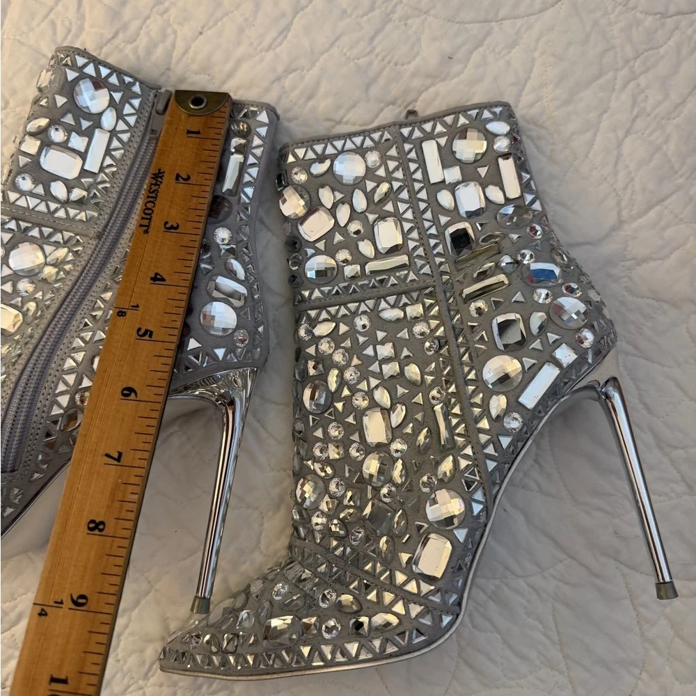 Steve Madden Silver Crystal Embellished Pointed-Toe Stiletto Boots - Picture 4 of 7